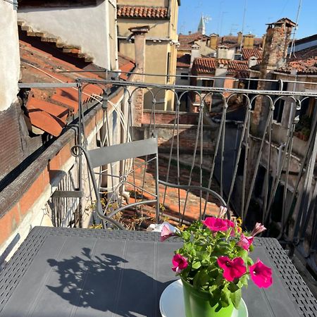 Romantic Rialto Apartment Венеция Экстерьер фото